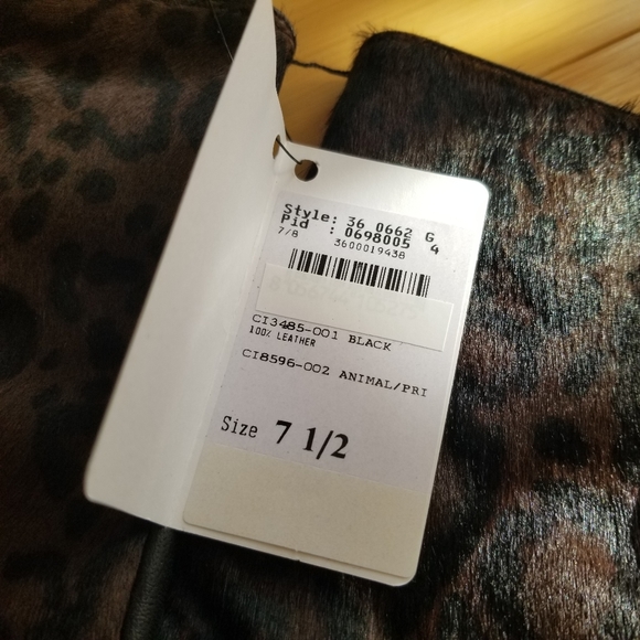 ๐ธ NWT Salvatore Ferragamo Leopard Print Leather Cashmere Lining Women's Gloves - Picture 9 of 9